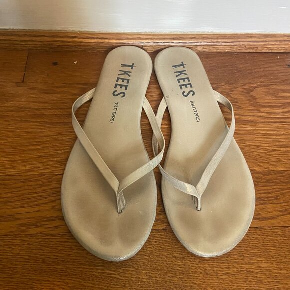 TKEES Lily Glitters Flip Flops in Gleam (Silver) - 7 - Picture 1 of 7
